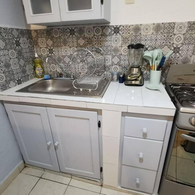Comfy 2Bedroom Minutes From Downtown & Fast Wi-Fi Zihuatanejo Bagian luar foto