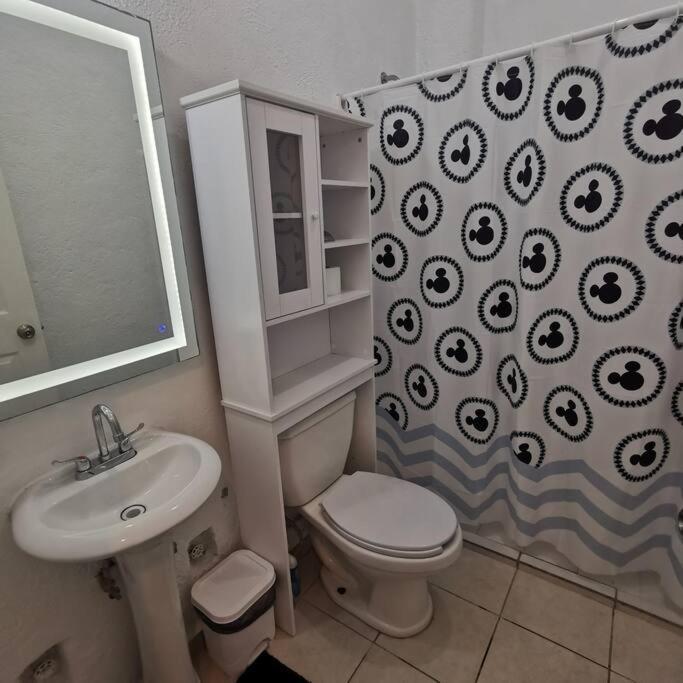 Comfy 2Bedroom Minutes From Downtown & Fast Wi-Fi Zihuatanejo Bagian luar foto