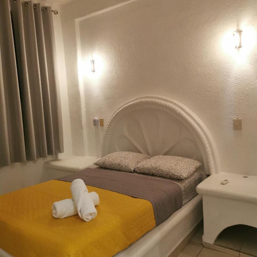 Comfy 2Bedroom Minutes From Downtown & Fast Wi-Fi Zihuatanejo Bagian luar foto