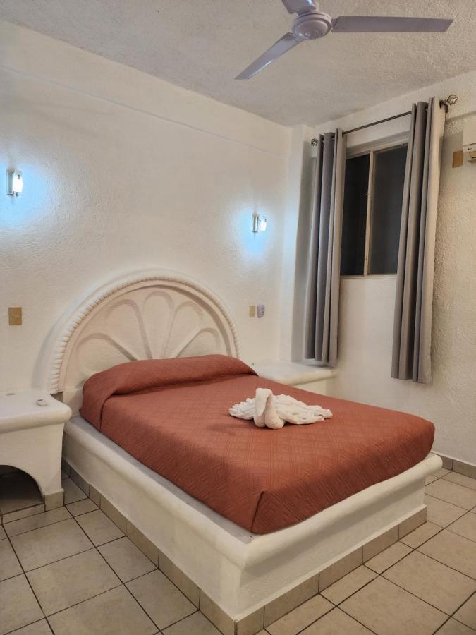 Comfy 2Bedroom Minutes From Downtown & Fast Wi-Fi Zihuatanejo Bagian luar foto